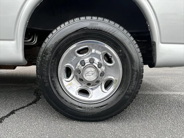 2016 Chevrolet Express LT