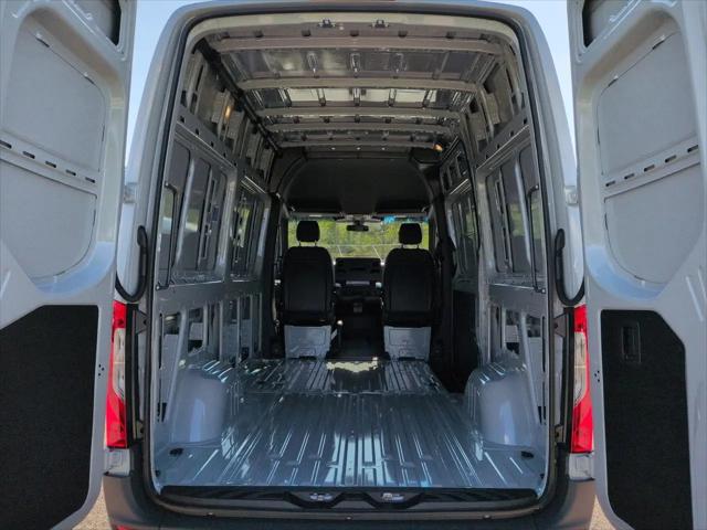 2026 Mercedes-Benz Sprinter 2500 Standard Roof 4-Cyl Diesel HO