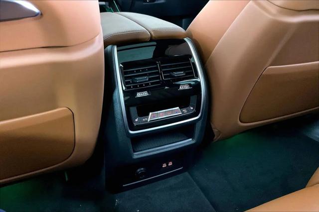 2027 BMW X7 M60i