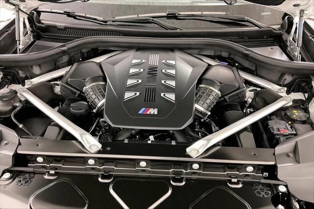 2027 BMW X7 M60i