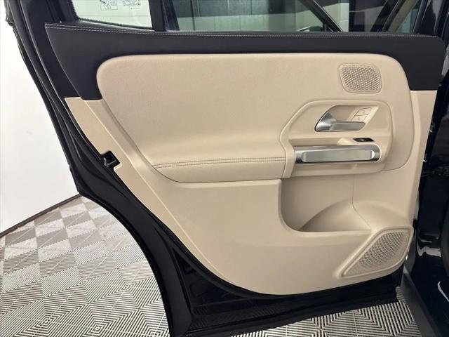 2026 Mercedes-Benz GLB 4MATIC