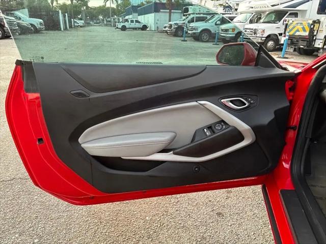 2022 Chevrolet Camaro RWD Coupe 1LT