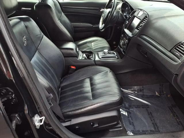 2016 Chrysler 300 300S