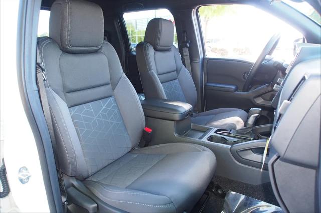 2026 Nissan Frontier Crew Cab SV 4x2