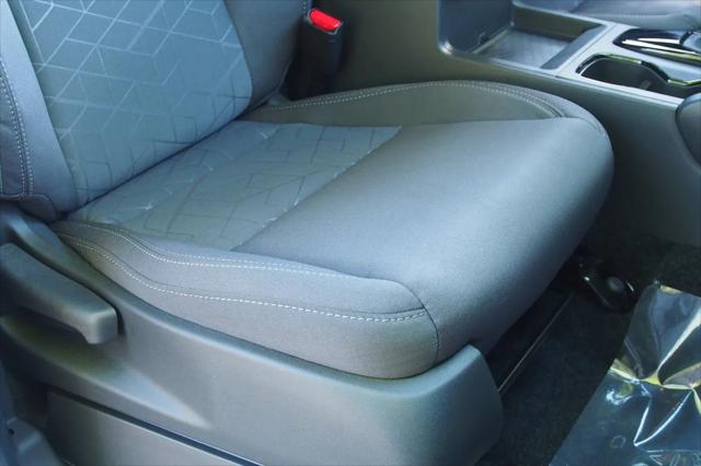 2026 Nissan Frontier Crew Cab SV 4x2