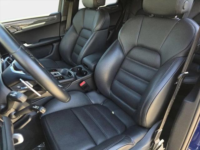 2023 Porsche Macan S