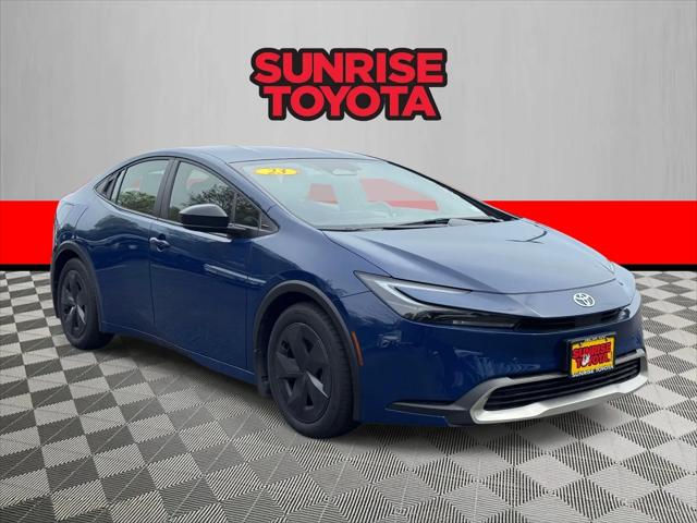 2025 Toyota Prius Plug-In SE for sale in Oakdale, NY