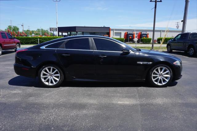 2016 Jaguar XJ R-Sport