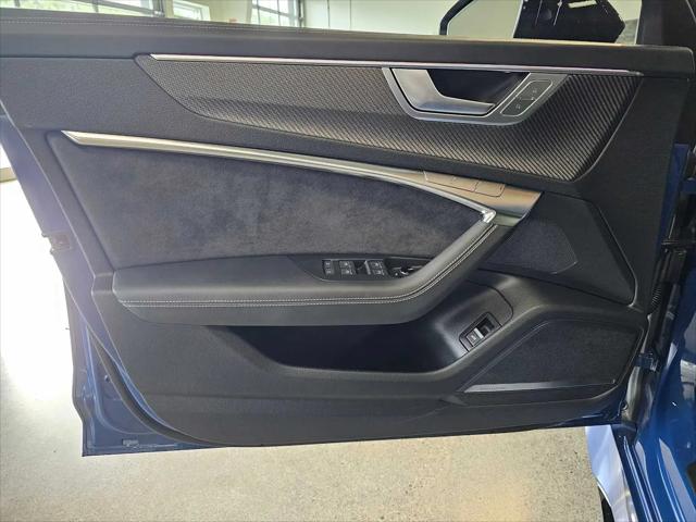 2025 Audi RS 6 Avant Performance quattro tiptronic