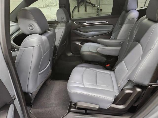 2023 Buick Enclave Essence AWD