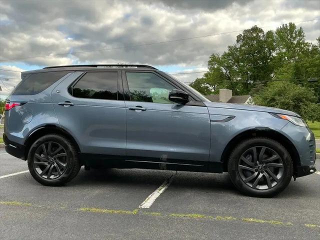 2023 Land Rover Discovery P360 S R-Dynamic