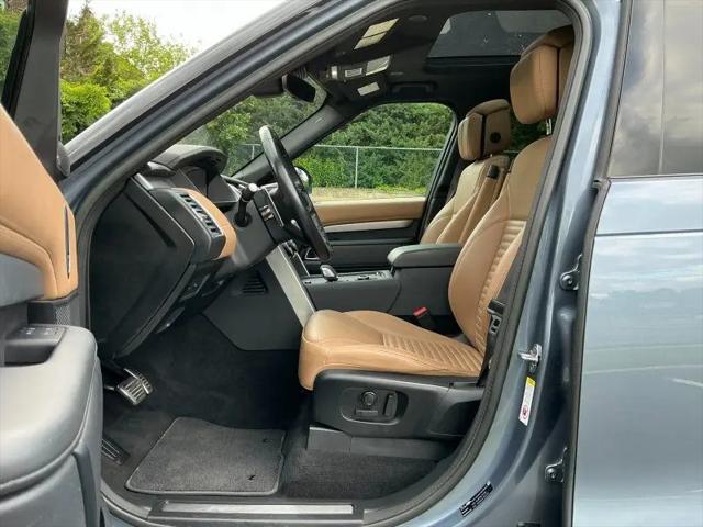 2023 Land Rover Discovery P360 S R-Dynamic