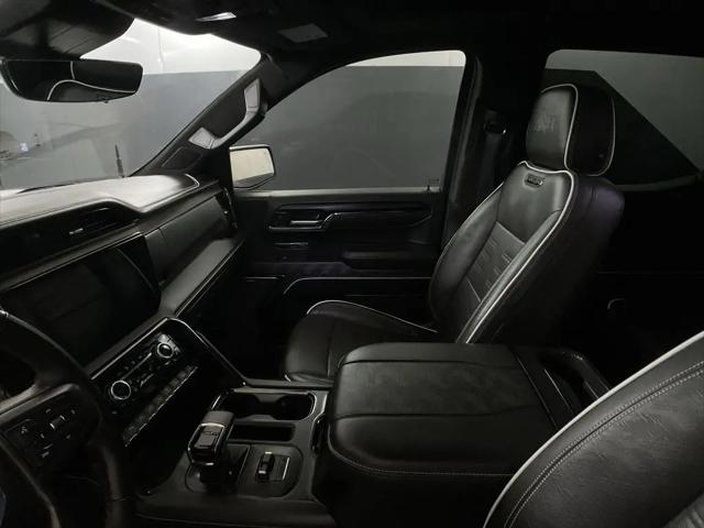 2025 GMC Sierra 1500 4WD Crew Cab Short Box AT4X