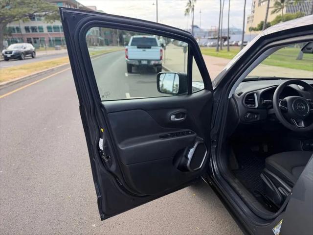 2023 Jeep Renegade Latitude 4x4