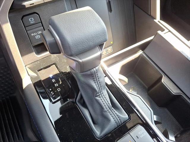 2026 Toyota Tundra Platinum CrewMax 5.5' Bed