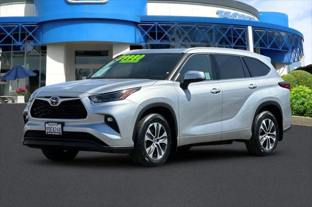 2022 Toyota Highlander XLE