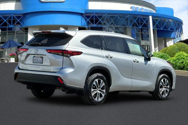 2022 Toyota Highlander XLE