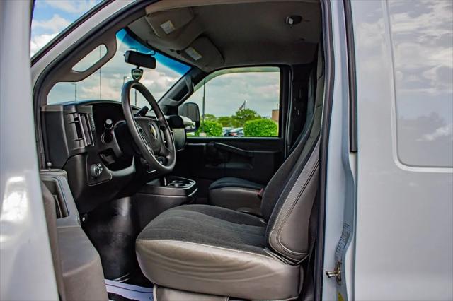 2022 Chevrolet Express Cargo Van RWD 2500 Regular Wheelbase WT