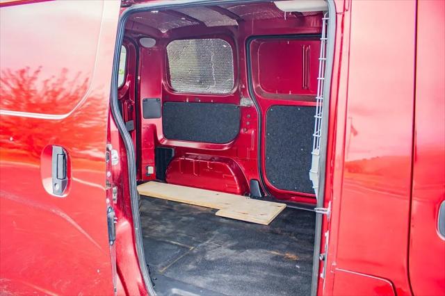 2017 Nissan NV200 SV