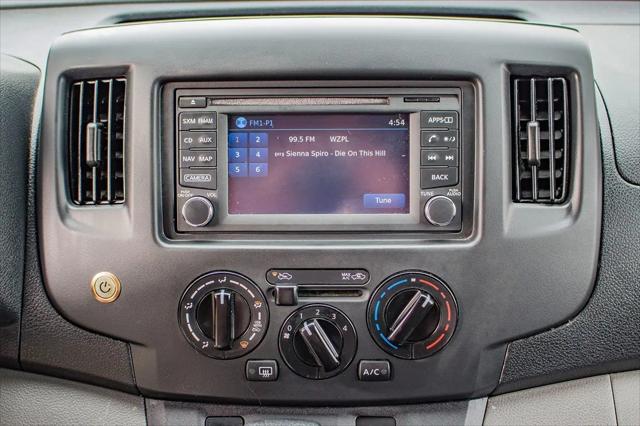 2017 Nissan NV200 SV