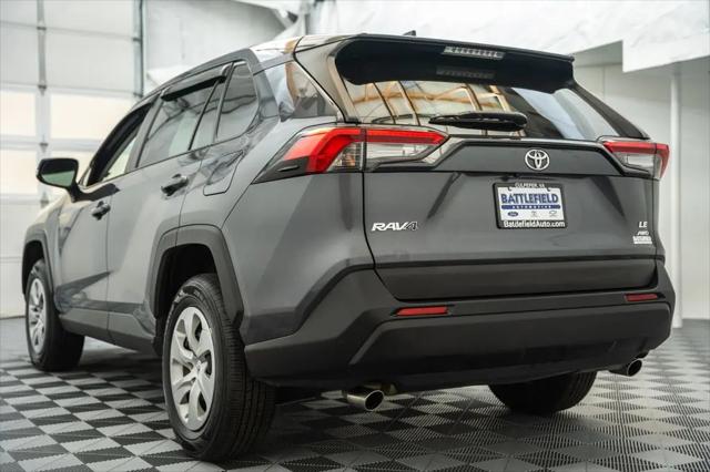 2024 Toyota RAV4 LE