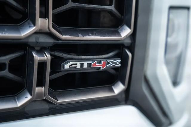2024 GMC Canyon 4WD AT4X