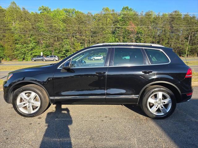 2013 Volkswagen Touareg TDI Lux