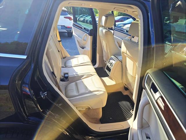 2013 Volkswagen Touareg TDI Lux