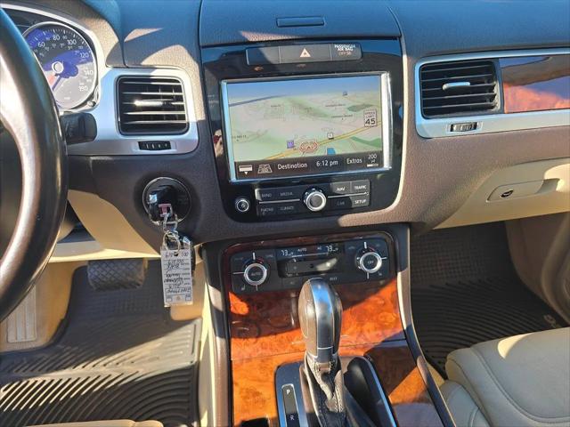 2013 Volkswagen Touareg TDI Lux