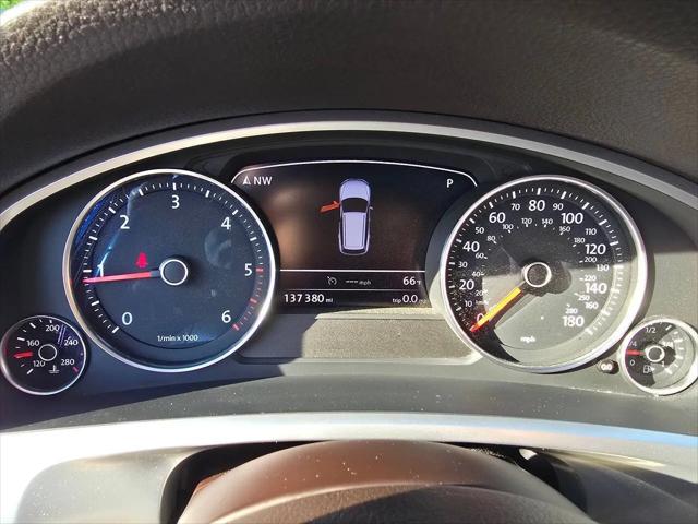 2013 Volkswagen Touareg TDI Lux
