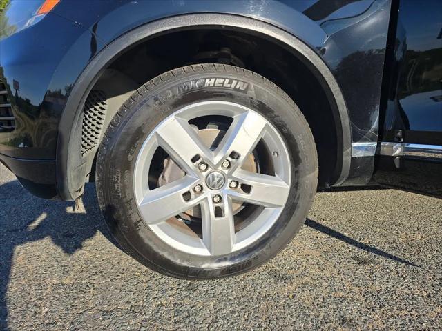 2013 Volkswagen Touareg TDI Lux