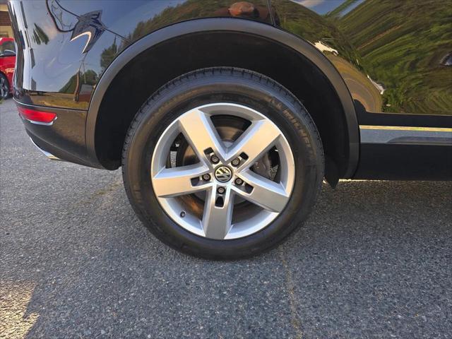 2013 Volkswagen Touareg TDI Lux