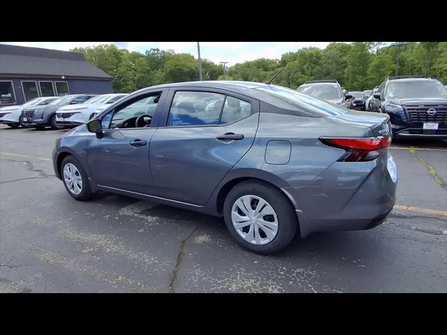 2025 Nissan Versa 1.6 S