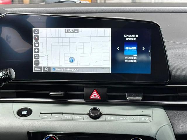 2025 Hyundai Elantra Hybrid Limited