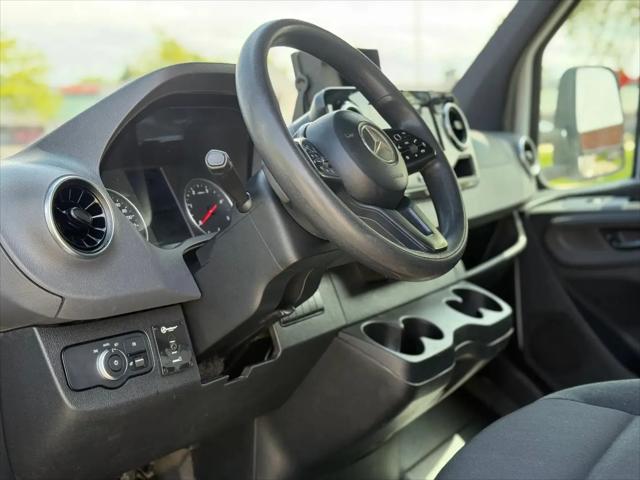 2019 Mercedes-Benz Sprinter 4500 Chassis Standard Roof V6