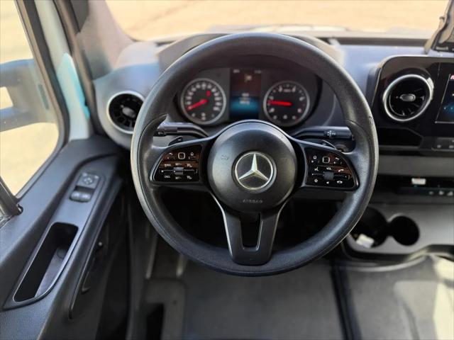 2019 Mercedes-Benz Sprinter 4500 Chassis Standard Roof V6