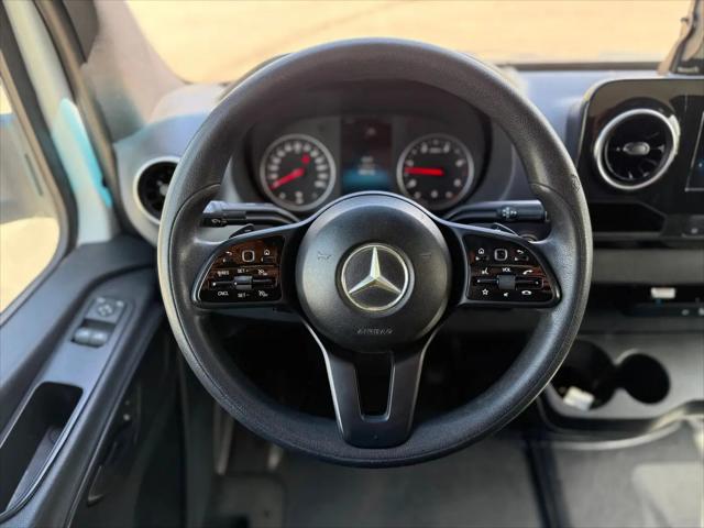 2019 Mercedes-Benz Sprinter 4500 Chassis Standard Roof V6