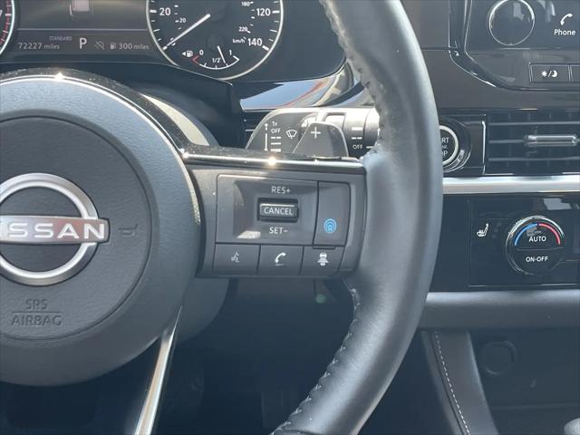 2022 Nissan Pathfinder SL 2WD