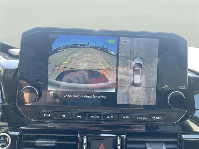 2022 Nissan Pathfinder SL 2WD