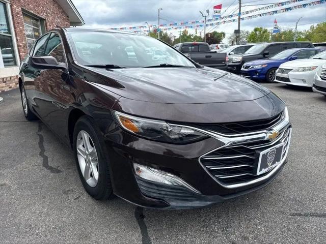 2020 Chevrolet Malibu FWD 1FL