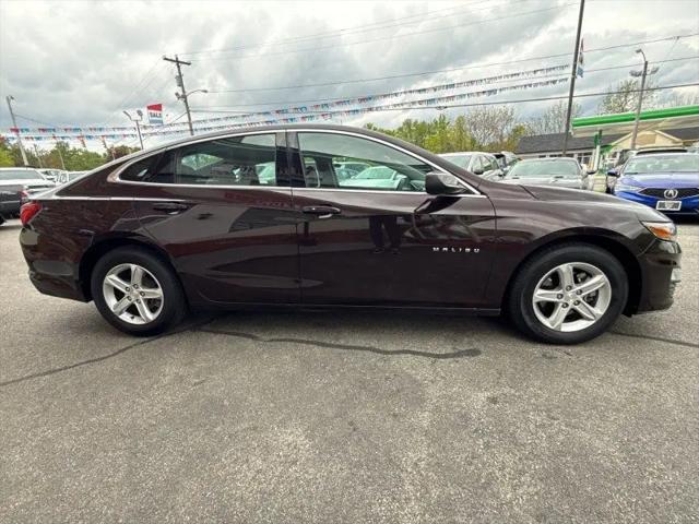 2020 Chevrolet Malibu FWD 1FL