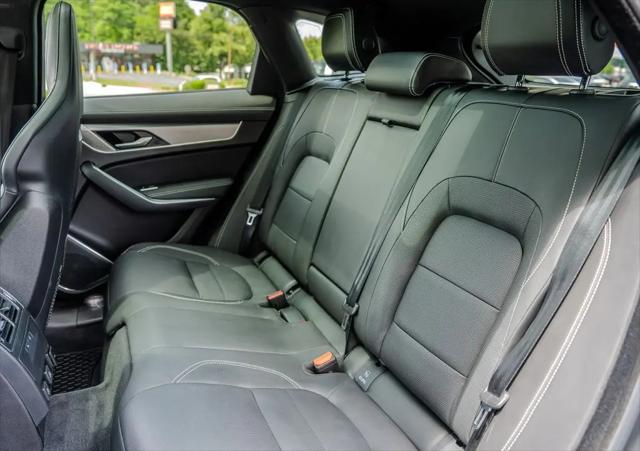 2024 Jaguar F-PACE R-Dynamic S P250 AWD Automatic
