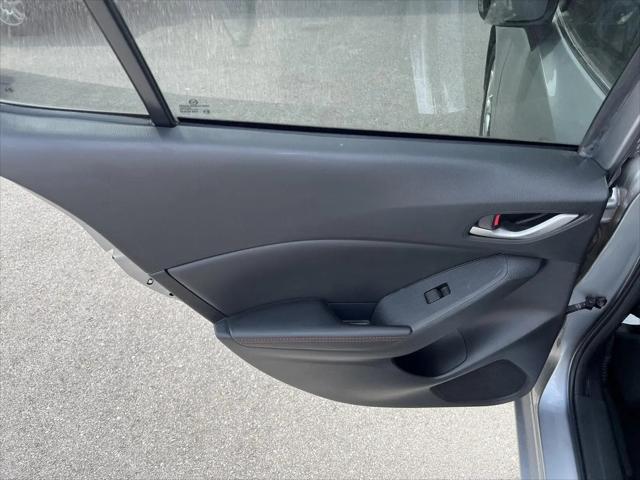 2016 Mazda Mazda3 i Grand Touring