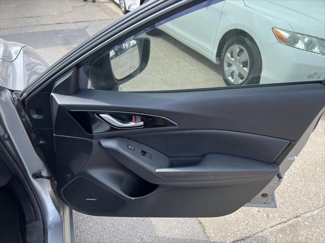 2016 Mazda Mazda3 i Grand Touring