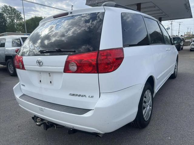 2009 Toyota Sienna LE