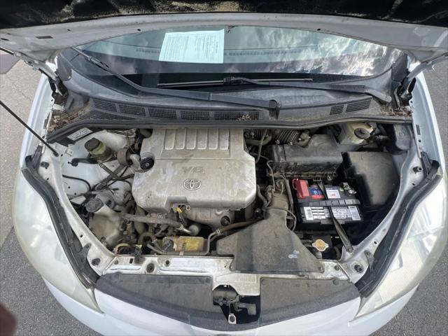 2009 Toyota Sienna LE