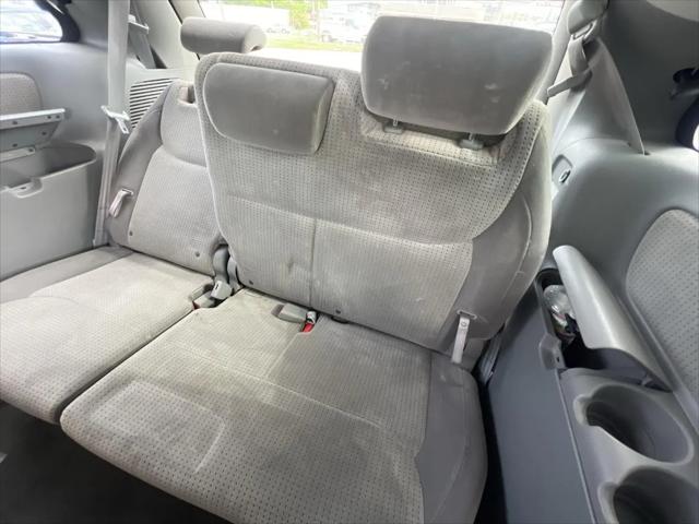 2009 Toyota Sienna LE