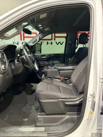 2023 GMC Sierra 3500HD 4WD Crew Cab Long Bed SLE