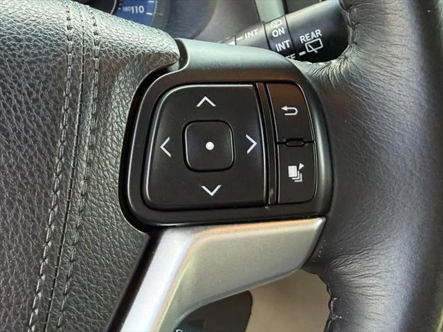 2016 Toyota Sienna XLE 8 Passenger