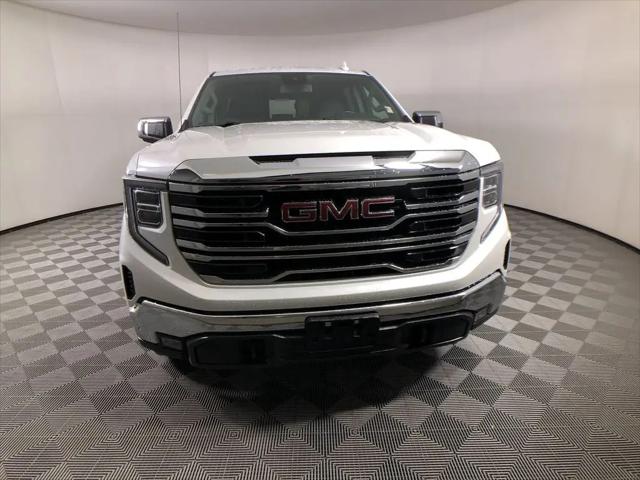 2023 GMC Sierra 1500 4WD Crew Cab Short Box SLT